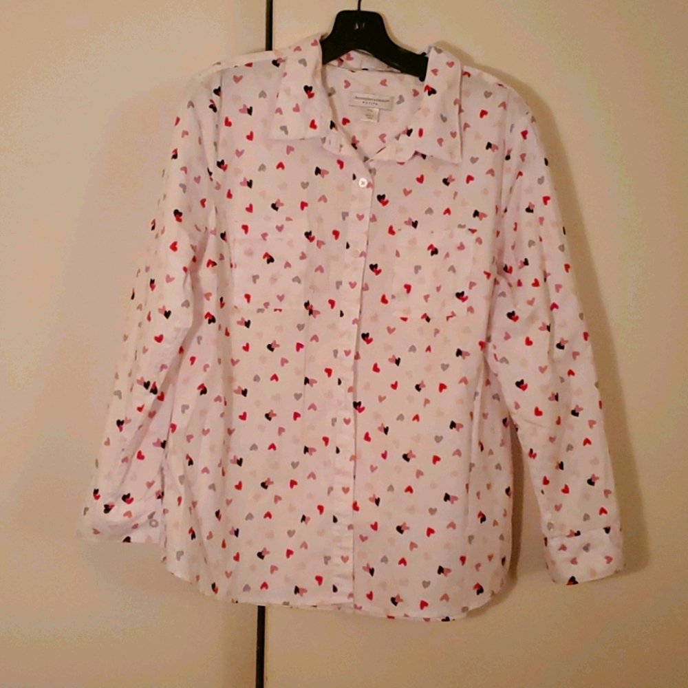 Loving 💕hearts button down shirt